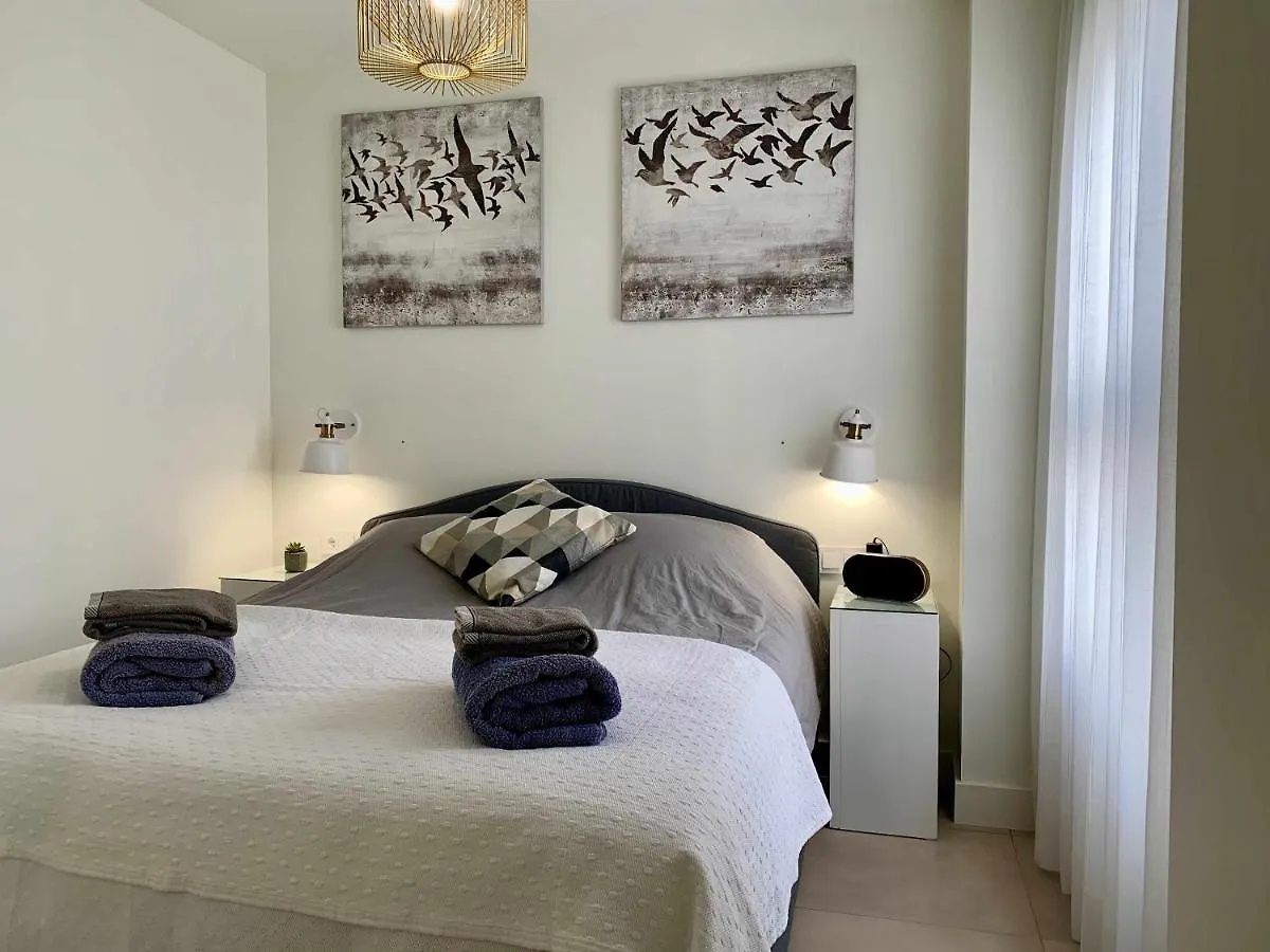 Elegant Penthouse With Sea Views In Torrox Lägenhet
